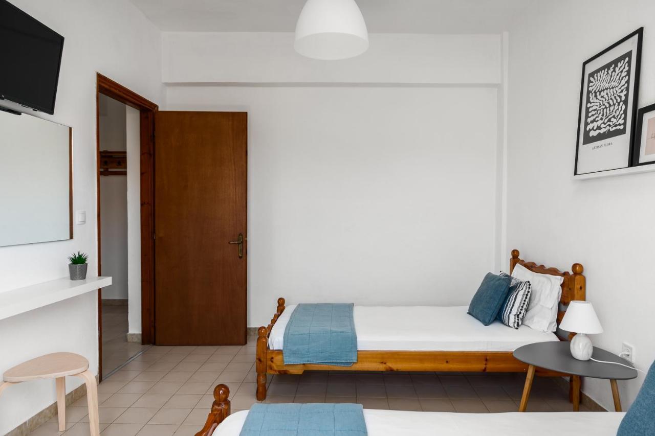 The Springfield Corner Apartments By Konnect Ypsos Exteriör bild